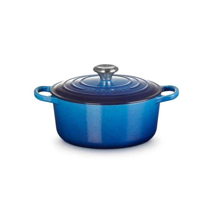 Le Creuset Signature Cast Iron Round Casserole - 24cm