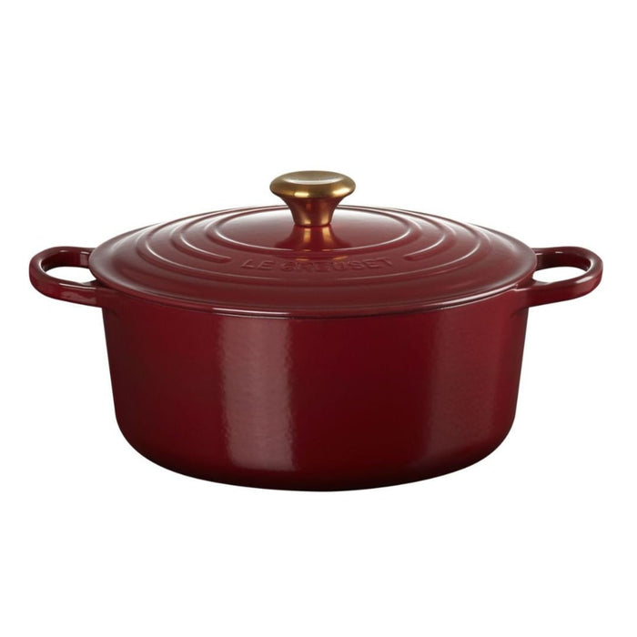 Le Creuset Signature Cast Iron Round Casserole - 26cm