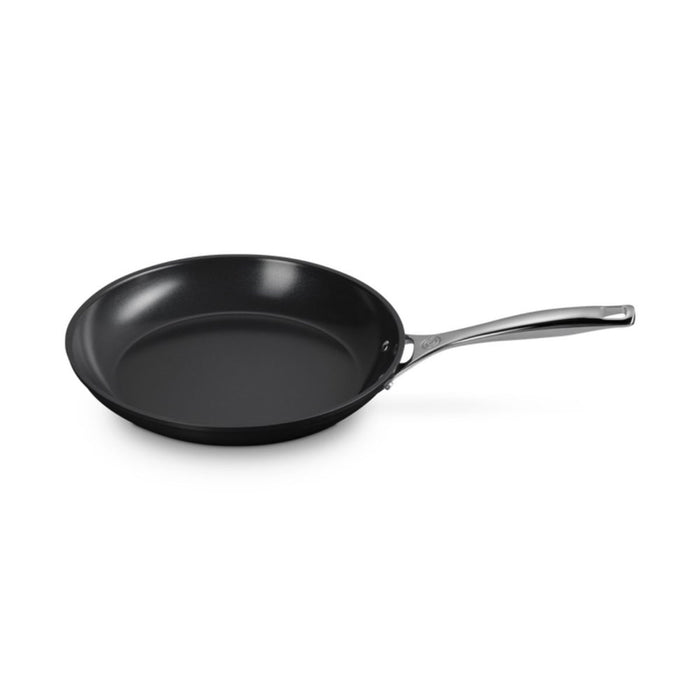 Le Creuset Essential Non-Stick Ceramic 2 Piece Shallow Frying Pan Set - 24/28cm