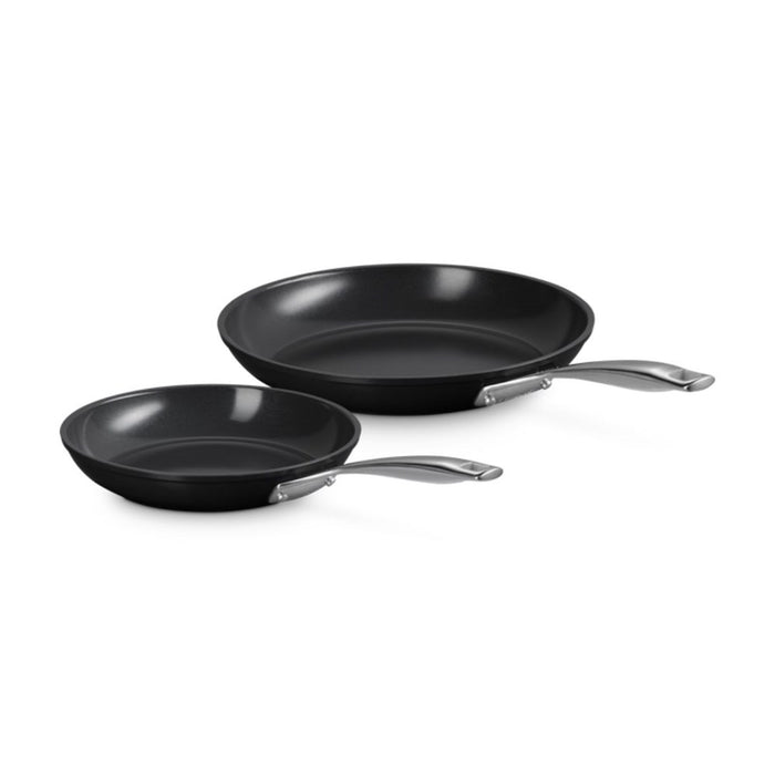 Le Creuset Essential Non-Stick Ceramic 2 Piece Shallow Frying Pan Set - 24/28cm