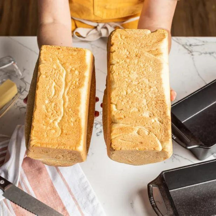 Lodge Cast Iron Large Loaf Pan - 25 x 13cm