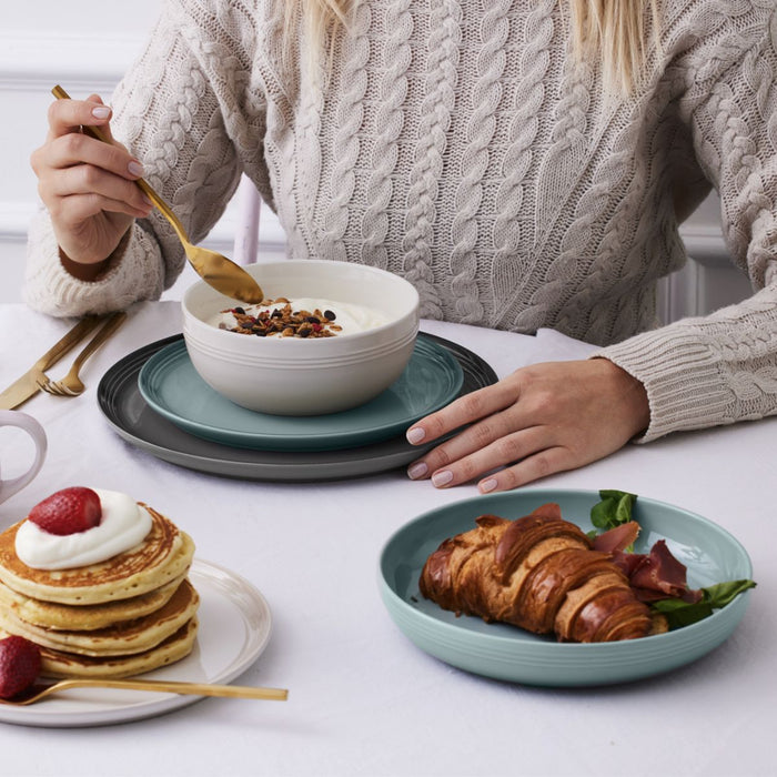 Le Creuset Stoneware Coupe Side Plate - 22cm