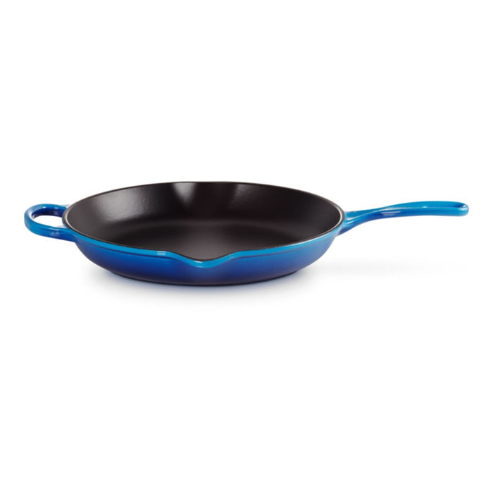 Le Creuset Signature Cast Iron Round Skillet - 30cm