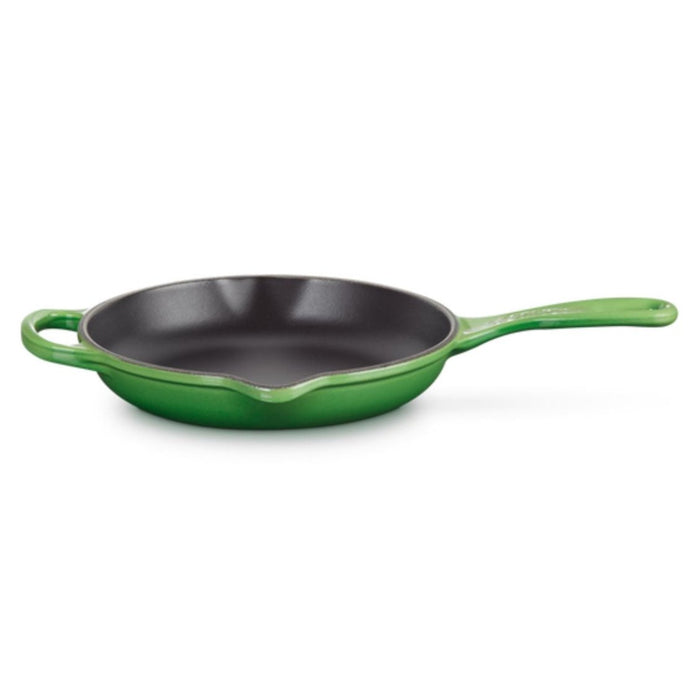 Le Creuset Signature Cast Iron Round Skillet - 30cm