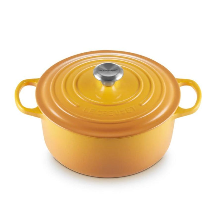 Le Creuset Signature Cast Iron Round Casserole - 26cm