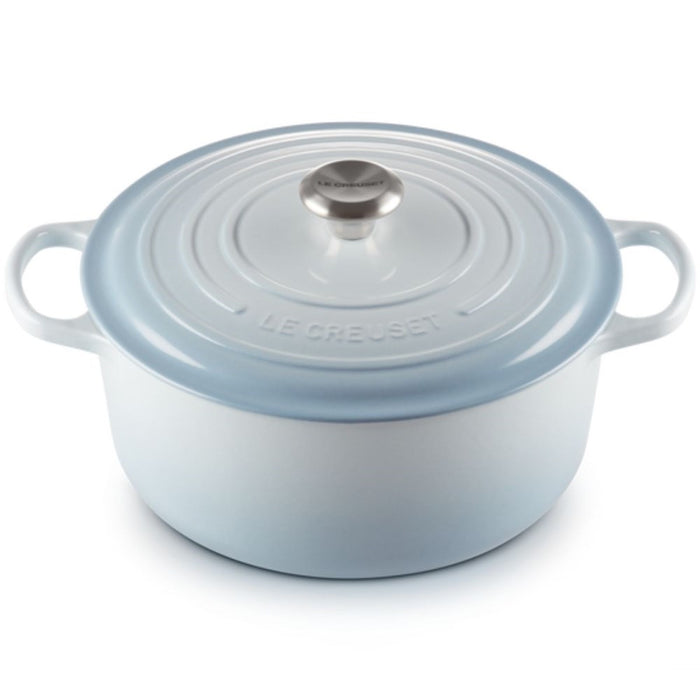 Le Creuset Signature Cast Iron Round Casserole - 28cm