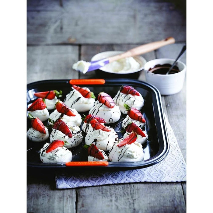 Le Creuset Toughened Non-Stick Rectangular Oven Tray
